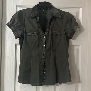 Army green BCX fitted dress shirt